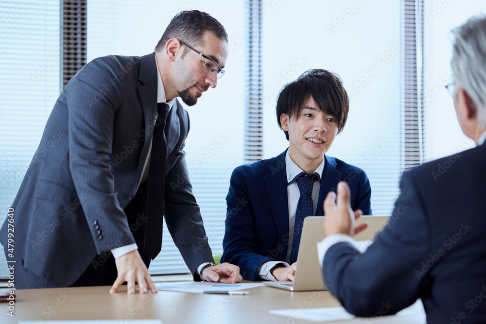 ビジネス グローバル ダイバーシティ 打合せ ビジネス グローバル ダイバーシティ 打合せ