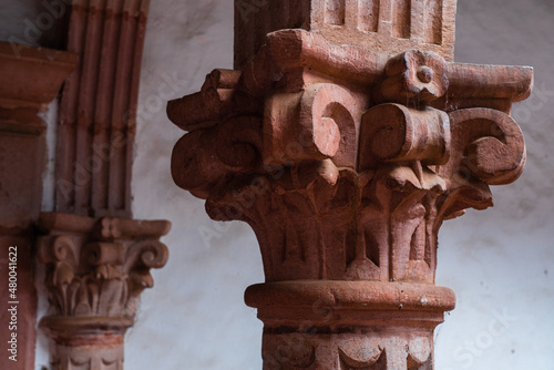 Columna