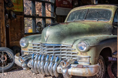 old car © Madelon Caroline