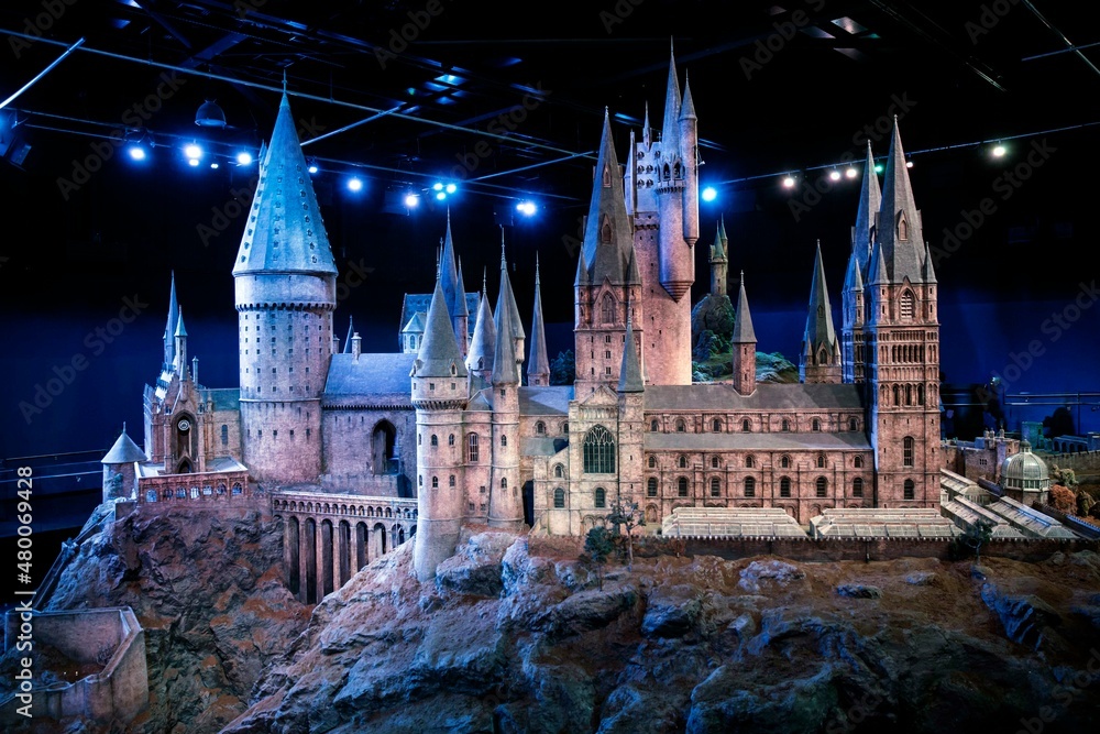 Fototapeta premium London, England – July 21, 2016: The Hogwarts Castle at The Making of Harry Potter at Warner Bros. Studio Tour London, A behind-the-scenes walking tour of Harry Potter movies.