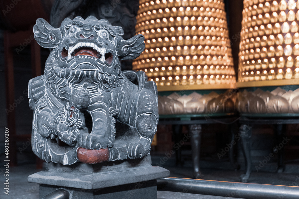 stone lion statue stone lion statue