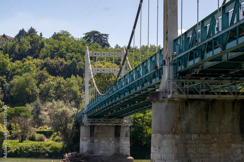 Obraz premium Old industrial bridge of auvillar, France