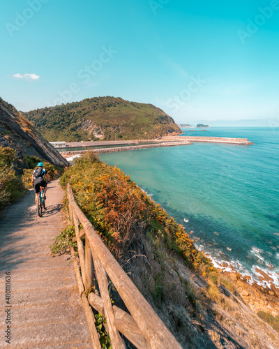 Ciclista de ruta por orio