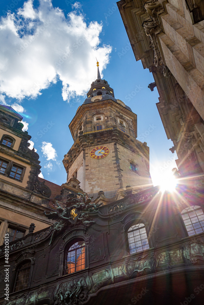 Die Stadt Dresden und die Staatliche Kunstsammlung.