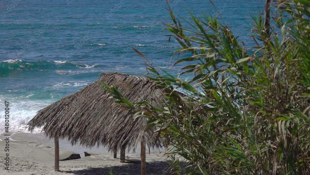 Relaxation by the ocean in slow motion 250fps Relaxation by the ocean in slow motion 250fps