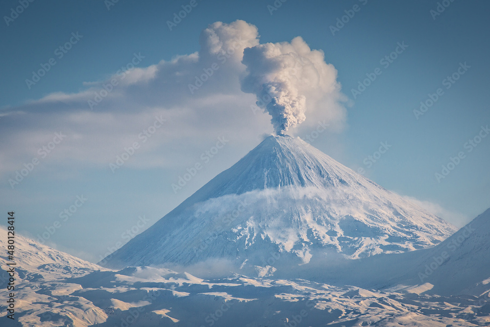 The eruption of the Klyuchevskaya Sopka volcano in Kamchatka