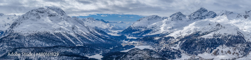 Mountain panorama view © Jonas