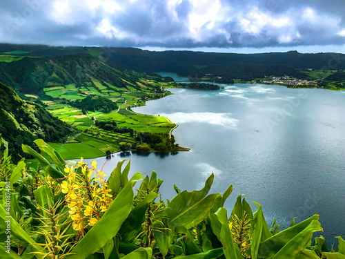 Obraz na płótnie beautiful landscape of Sete Cidades lake on Sao Miguel Island Azores island w salonie