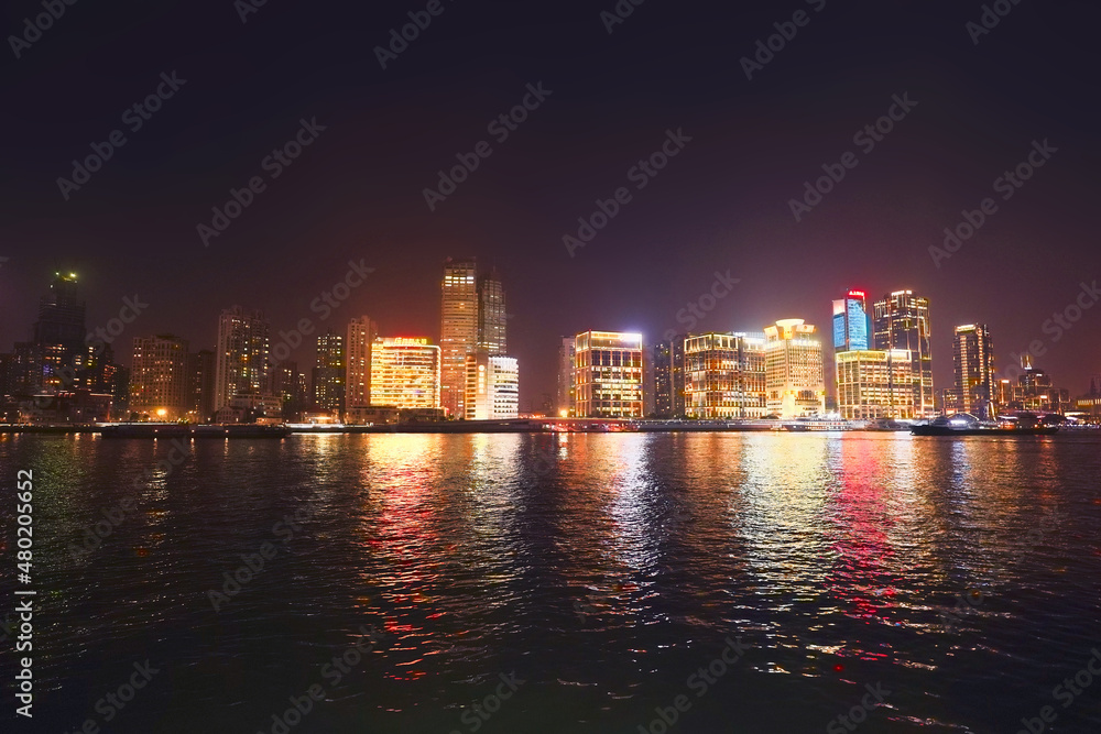 Fototapeta premium Night view of buildings in Lujiazui, Huangpu River, Shanghai