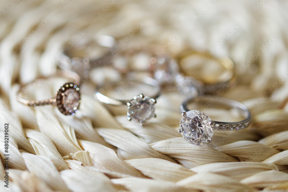 Obraz premium Jewelry diamond wedding rings close up