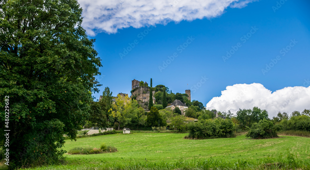 Turenne, village médiéval, est une commune française en Corrèze et région Nouvelle-Aquitaine, France.	
