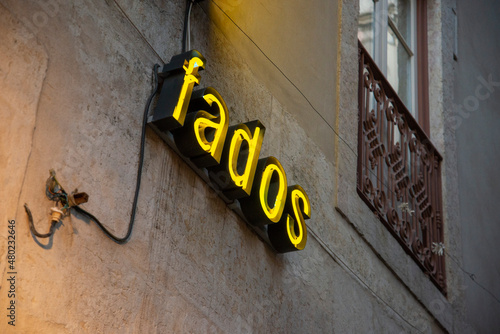 фотографія PORTUGAL LISBON CHIADO FADO