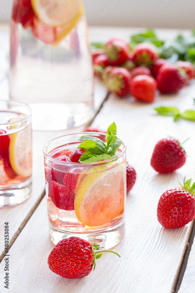 fresh lemonade with strawberries , lemon and mint fresh lemonade with strawberries , lemon and mint