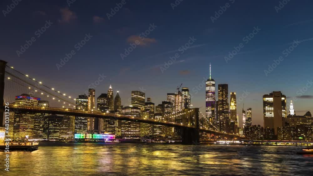 Uhd 4k Timelapse of Sunset view of Brooklyn Bridge and panoramic view of downtown Manhattan in New York City, USA Uhd 4k Timelapse of Sunset view of Brooklyn Bridge and panoramic view of downtown Manhattan in New York City, USA