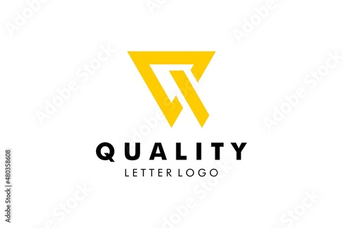 Letter Q Logo : Suitable for Company Theme, Technology Theme, Initial Theme, Infographics and Other Graphic Related Assets.