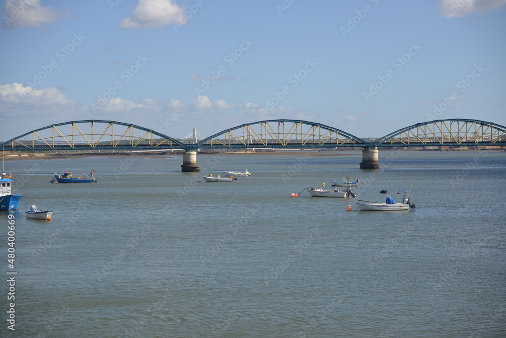 Naklejka premium Bridge in Portimao, Portugal
