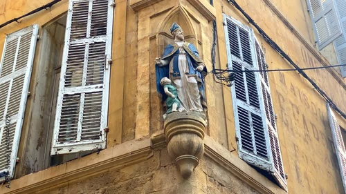 Saint Honorat oratory on the corner of a street in Aix en Provence photo