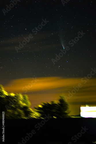 night sky with comet neowise