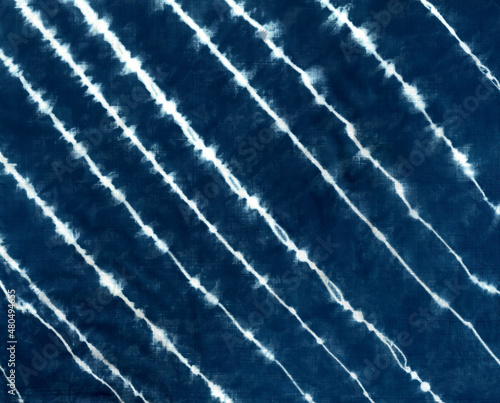 藍染のハンカチをスキャンした画像（これはクリエイター本人が染めたものです。）