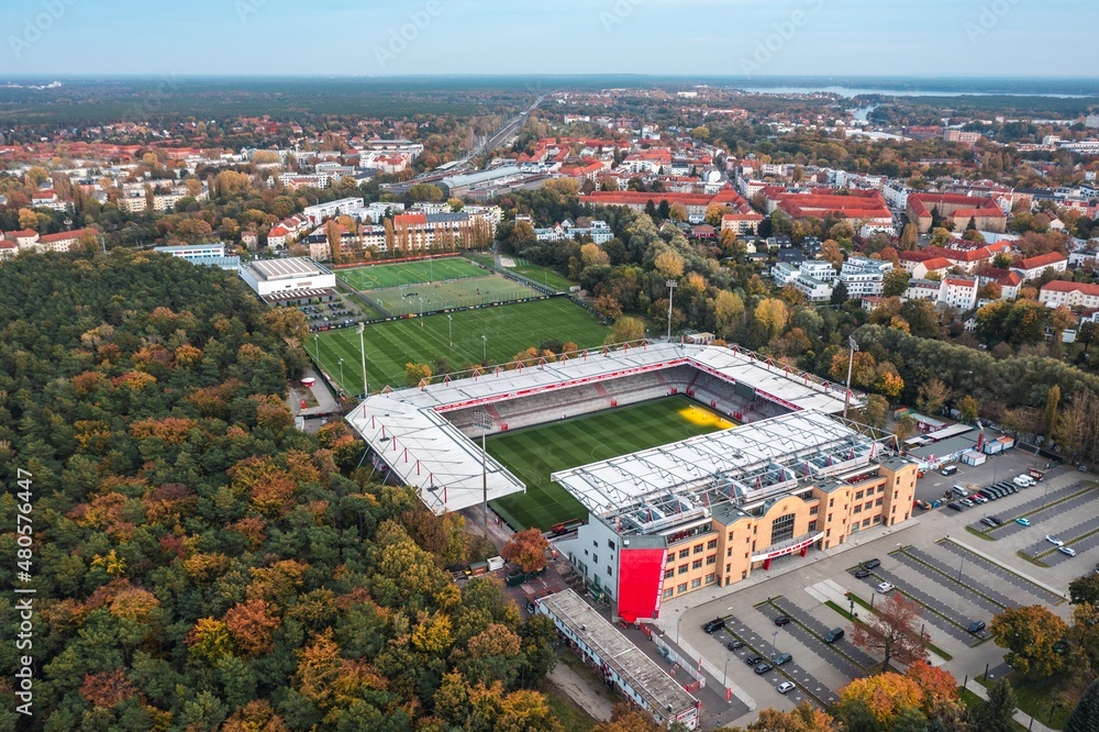 fotografia-do-stock-autumn-aerial-view-on-stadion-an-der-alten
