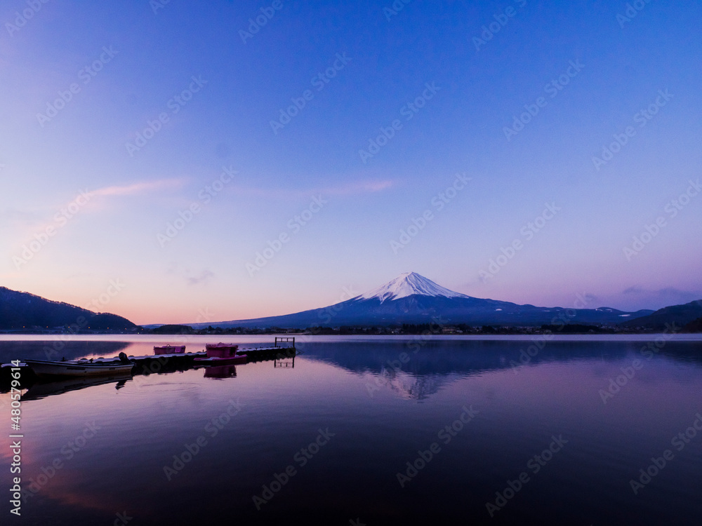 beautiful mount Fuji with Lake Kawaguchi in the morning