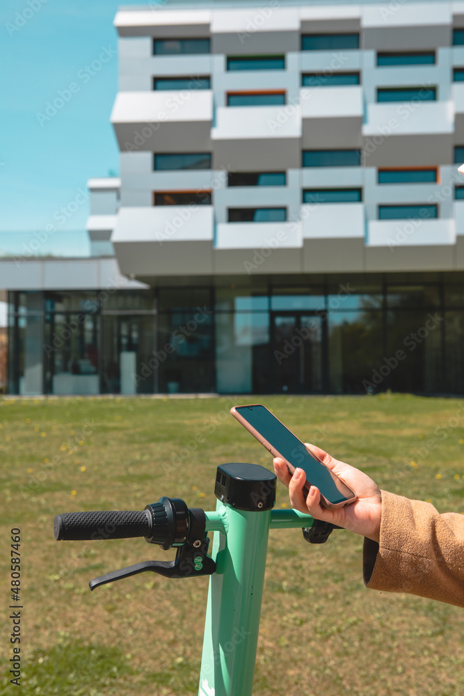renting electric kick scooter using phone renting electric kick scooter using phone