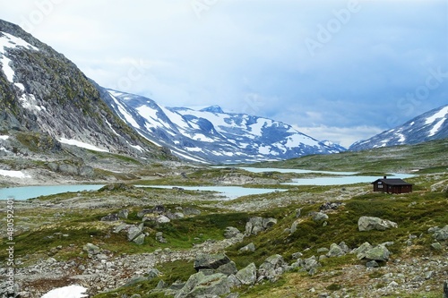 Häuschen in den Bergen in Norwegen
