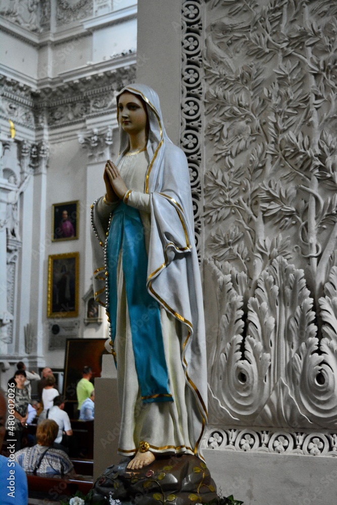 Obraz premium statue of virgin mary