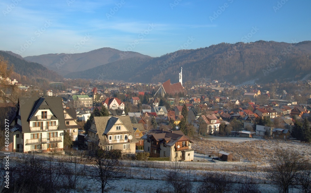 Fototapeta premium Kroscienko nad Dunajcem in winter, Malopolska, Poland