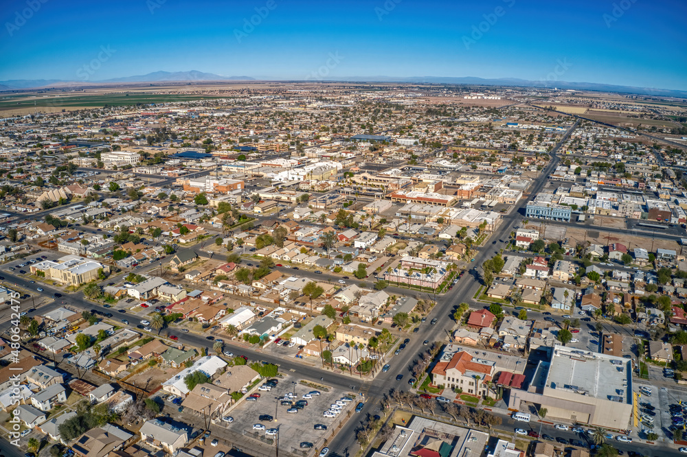 Obraz premium Aerial View of Downtown El Centro, California in the Imperial Valley
