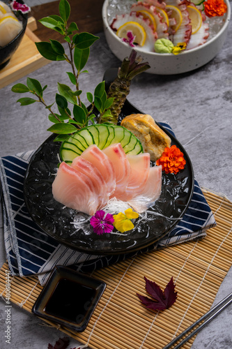 
sashimi japanese food meat of tuna