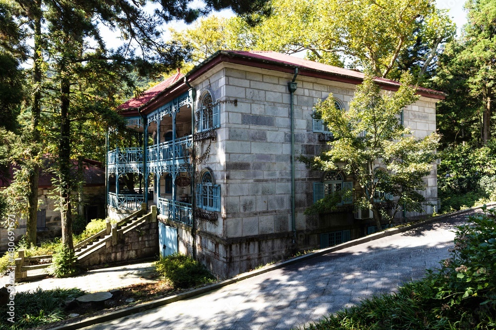  old villas in Lushan Mountain