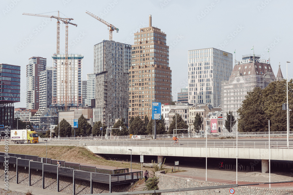 Obraz premium Rotterdam under construction