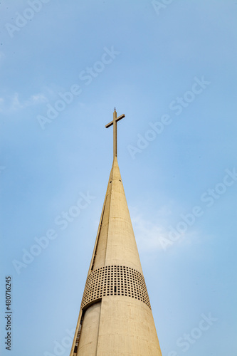 Картината върху платно Cruz da basílica de Maringá