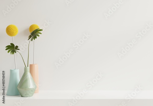 Foto Mockup white wall with flower vase on Shelf.