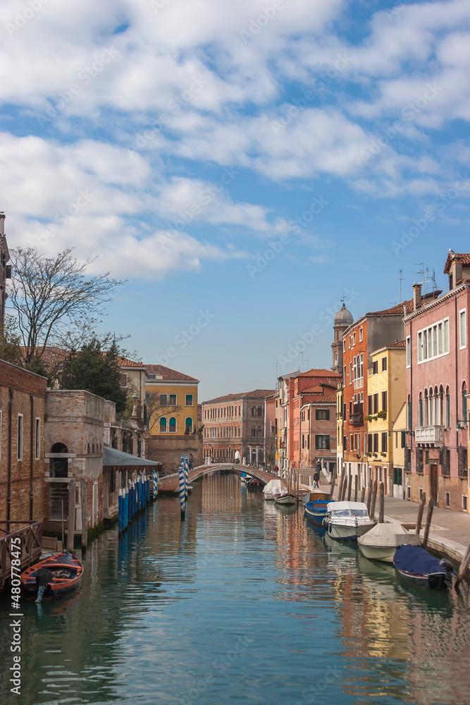 Typischer Kanal in Venedig