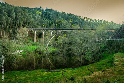 Ponte do poço de Santiago, rio Vouga, freguesia de S. Tiago em Sever do Vouga, Aveiro, Portugal.  photo