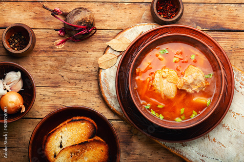 фотографія Red Ukrainian borscht