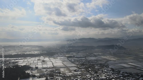 京都　亀岡　山　雪　町　空撮　4K　冬
