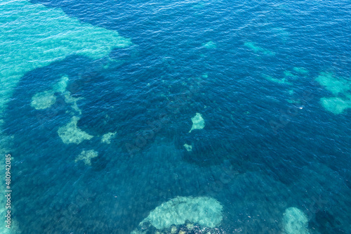 Wakacje na greckiej wyspie, błękitna woda, Aegina