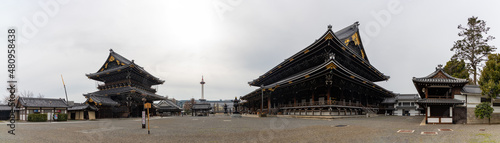 Higashi Hongan-ji Temple Panorama