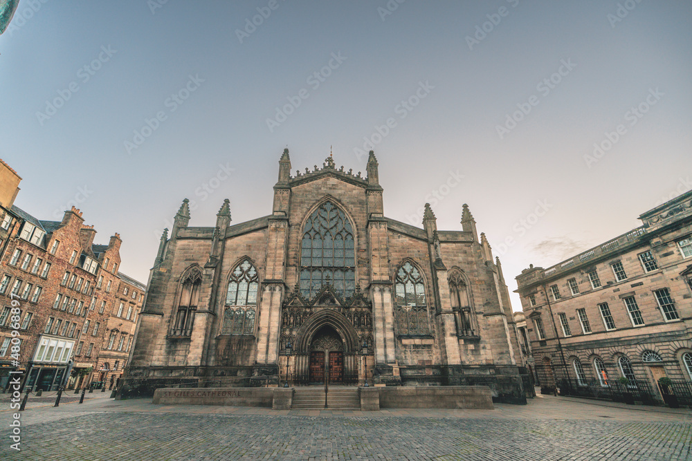 St Giles Cathedral is a beautiful and historic parish church in the Old Town of Edinburgh. St Giles Cathedral medieval cathedral in the city located in the heart of the Old Town with John Knox statue