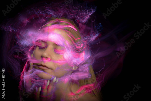  lightpainting portrait, new art direction, long exposure photo without photoshop, light drawing at long exposure
