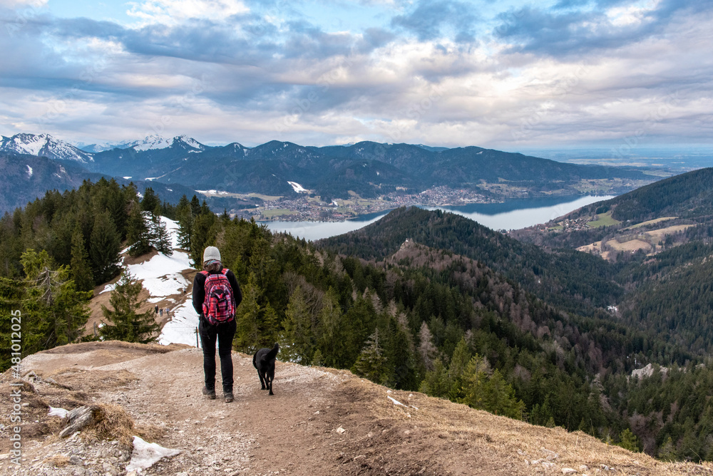 Hiking during early spring in the Bavarian alps