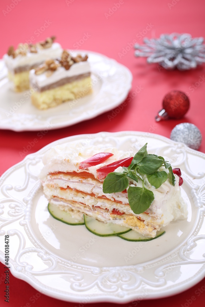 Salty cake of roasted peppers, cheese and ham Salty cake of roasted peppers, cheese and ham