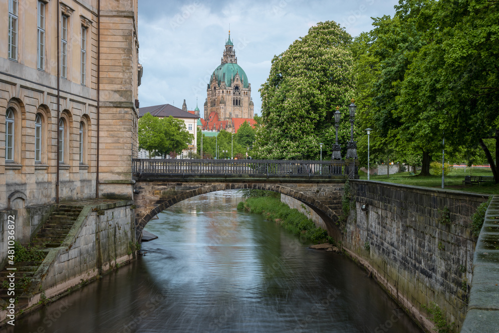 River along baroque building overlooking the old town hall - Leineschloss