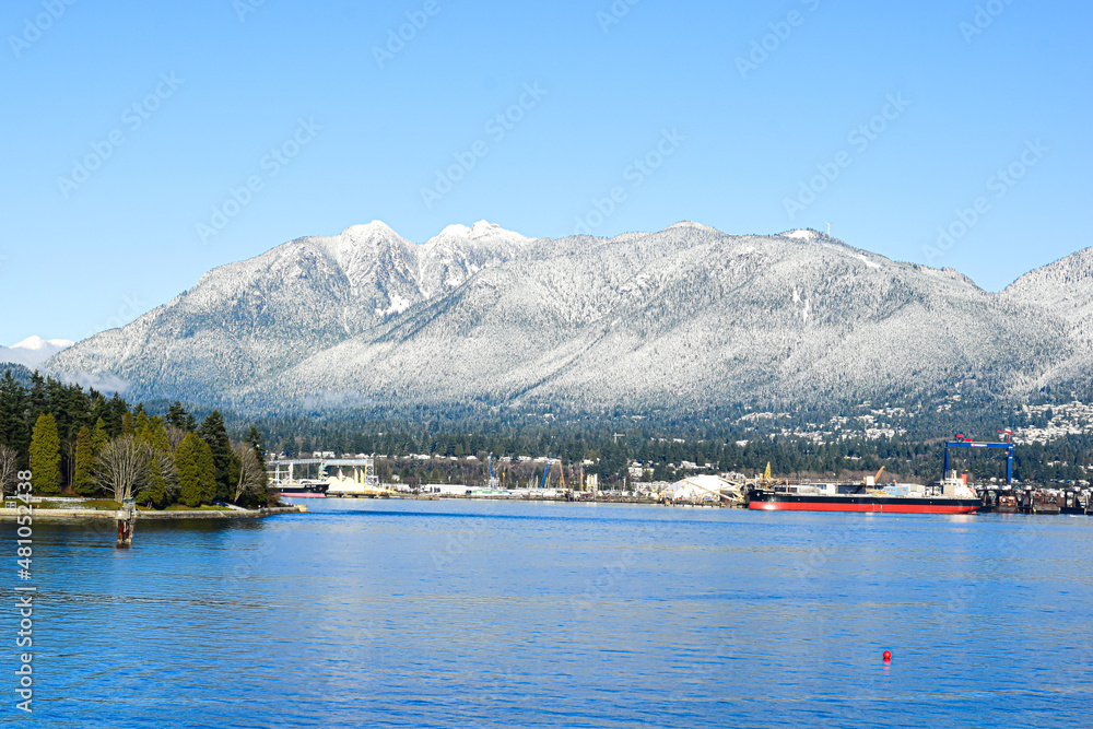 Vancouver Coal Harbour Winter View, Snow-Covered Mountain 