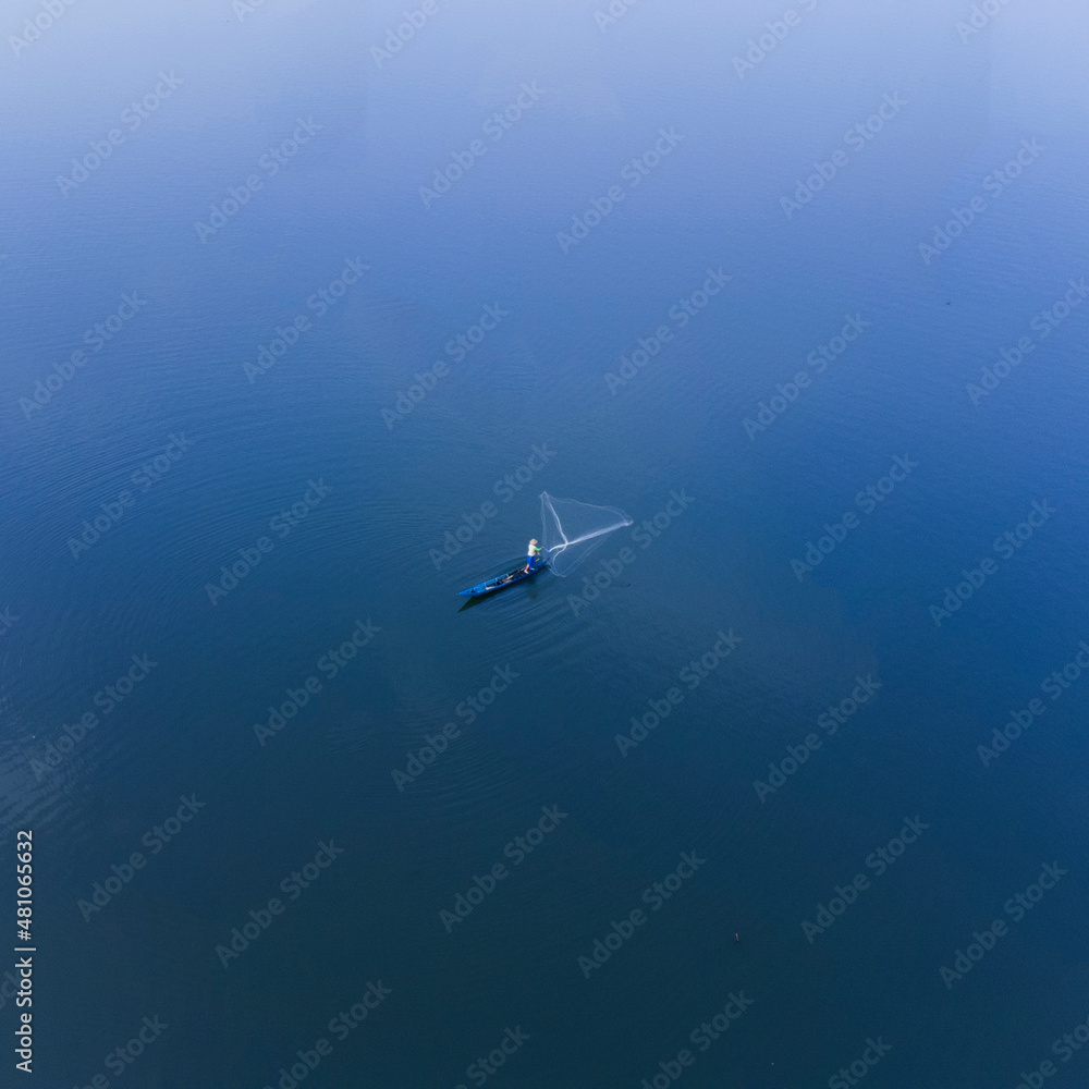 Fototapeta premium boat in the sea
