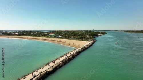 Wallpaper Mural Fort Pierce Jetty Park 4k aerial video Torontodigital.ca