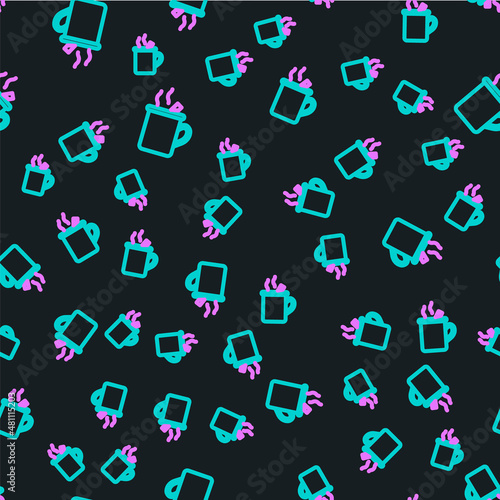 Line Mulled wine with glass of drink and ingredients icon isolated seamless pattern on black background. Cinnamon stick, clove, lemon slice. Vector Illustration